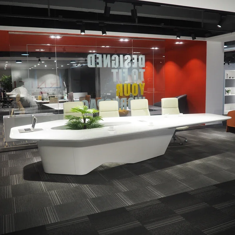 طاولة اجتماعات حديثة بيضاء ذكي - مراجعة Office Tech Room وسعره
