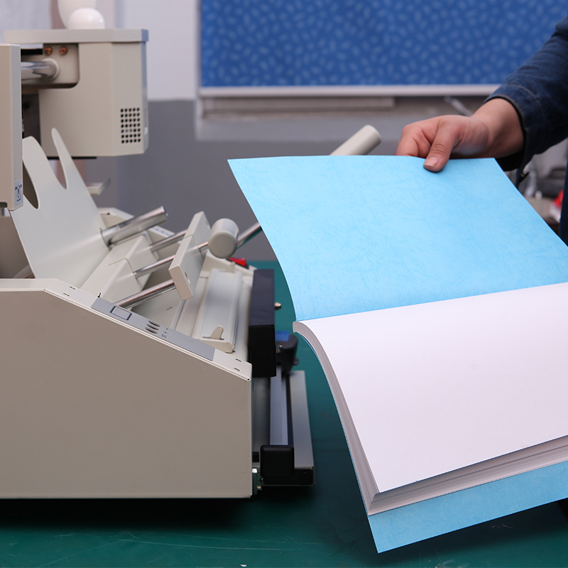 آلة تجليد الكتب المثالية اللاس - مراجعة Binding Machine Comb وسعره