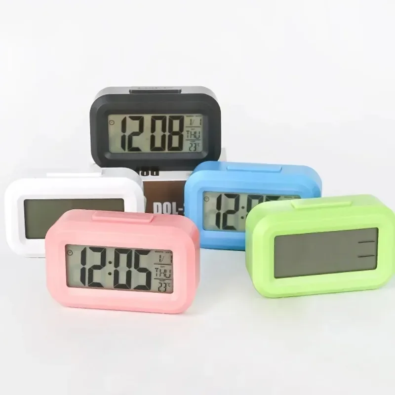 ساعة منبه رقمية LED مع إضاءة خ - مراجعة Office Tech Gadgets وسعره
