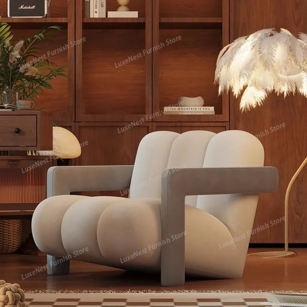 كرسي بتصميم عتيق للمساحات الصغ - مراجعة Office Tech Room وسعره